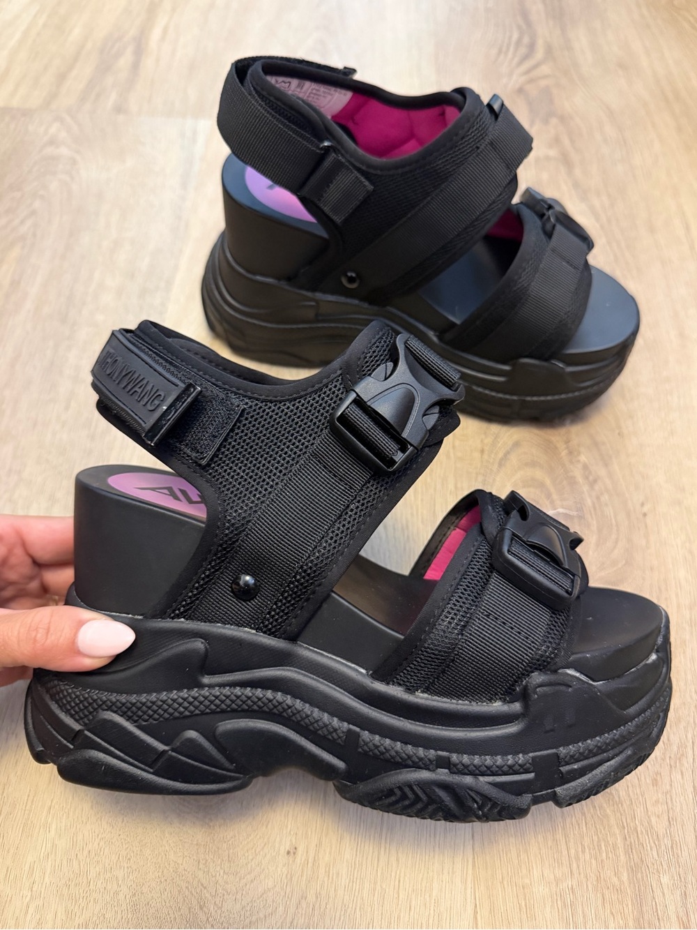 Anthony Wang Peach 02 Platform Sandals - Black